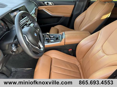 Used 2022 BMW X5 xDrive40i w/ Premium Package image 10