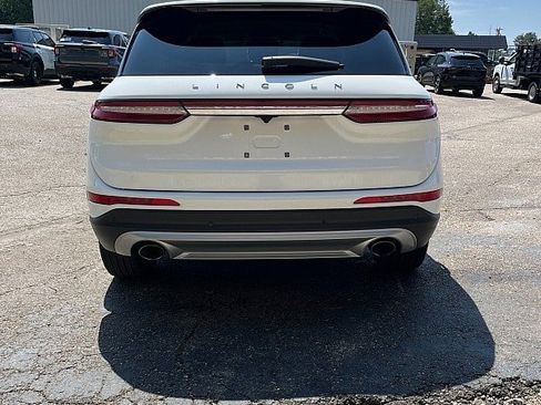 Used 2023 Lincoln Corsair FWD image 6