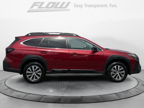 Used 2025 Subaru Outback Premium AWD/4WD image 10