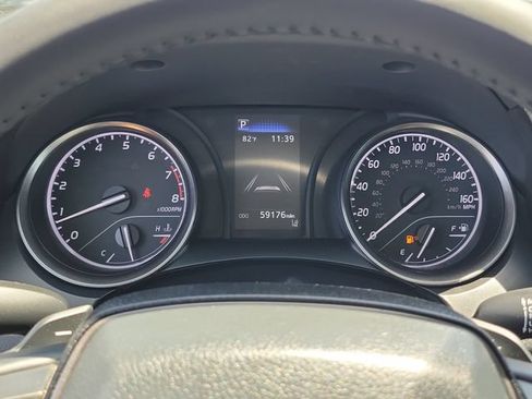 Used 2024 Toyota Camry SE FWD image 9