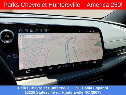 New 2026 Chevrolet Traverse LT w/ Driver Confidence Package FWD image 4