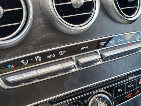 Used 2016 Mercedes-Benz C 300 4MATIC Sedan image 32