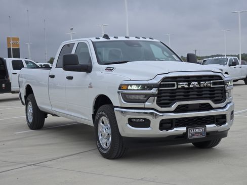 New 2026 RAM 2500 Tradesman w/ Chrome Appearance Group image 3