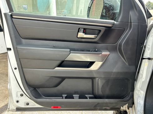 Used 2022 Toyota Tundra SR5 w/ Convenience Package RWD image 8