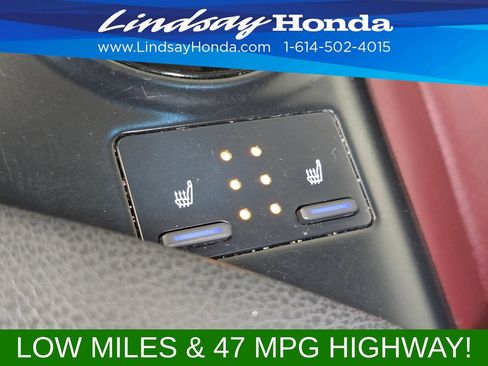 Used 2018 Toyota Camry SE FWD image 21