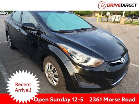 Used 2016 Hyundai Elantra SE FWD image 1