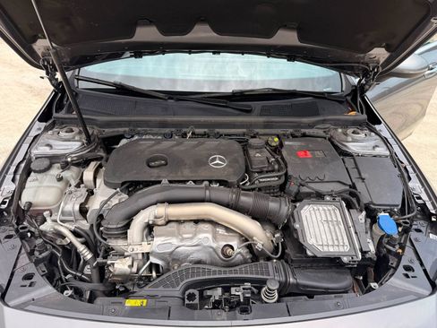 Used 2025 Mercedes-Benz CLA 250 image 15
