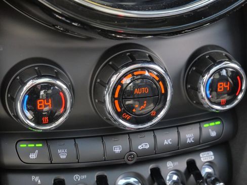 Used 2023 MINI Cooper John Cooper Works FWD image 38