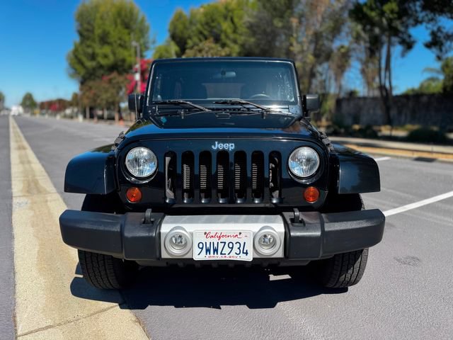 Used 2012 Jeep Wrangler Unlimited Sahara AWD/4WD image 21