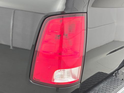 Used 2021 RAM 1500 Tradesman w/ Tradesman SXT Package AWD/4WD image 32