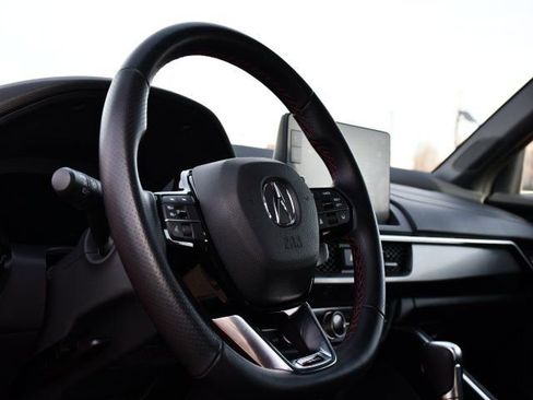 Certified 2025 Acura ADX A-Spec image 17