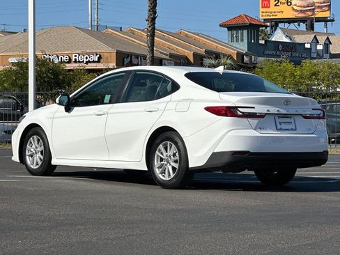 Used 2025 Toyota Camry LE FWD image 3
