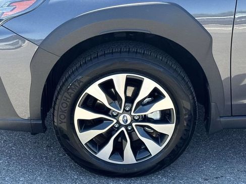 Used 2025 Subaru Outback Limited w/ Popular Package #2 AWD/4WD image 28