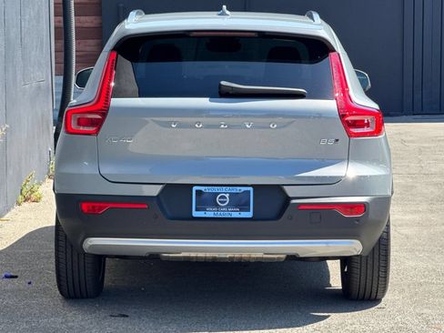 Used 2026 Volvo XC40 B5 Plus w/ Protection Package Premier AWD/4WD image 8