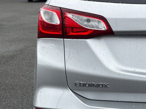 Used 2020 Chevrolet Equinox LS w/ LS Convenience Package FWD image 29