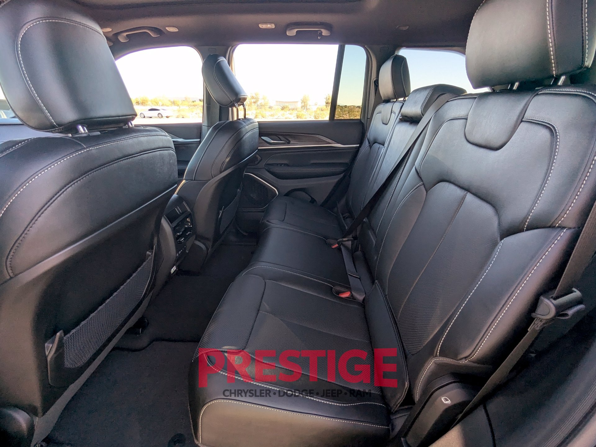 New 2026 Jeep Grand Cherokee Limited AWD/4WD image 29