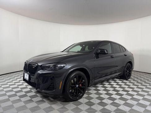 Used 2023 BMW X4 M40i image 3