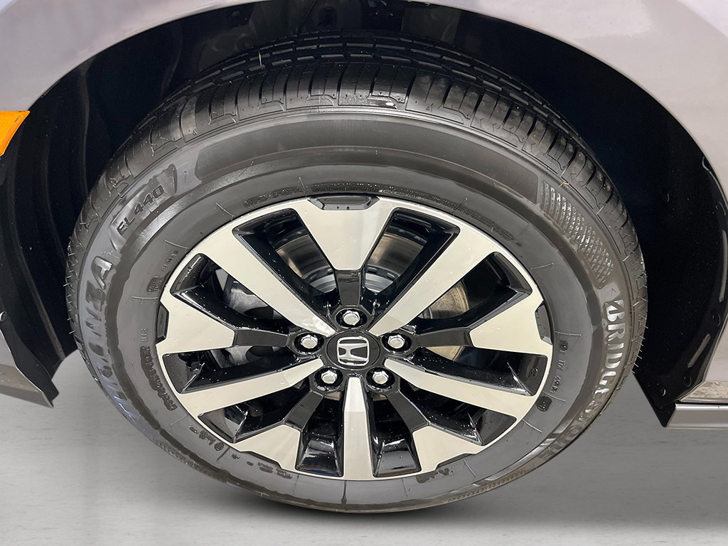 New 2026 Honda Odyssey EX-L image 10