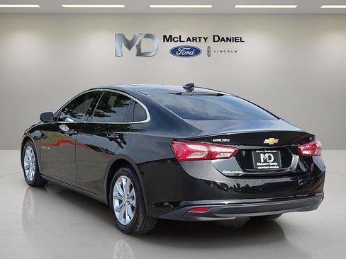 Used 2022 Chevrolet Malibu LT FWD image 4