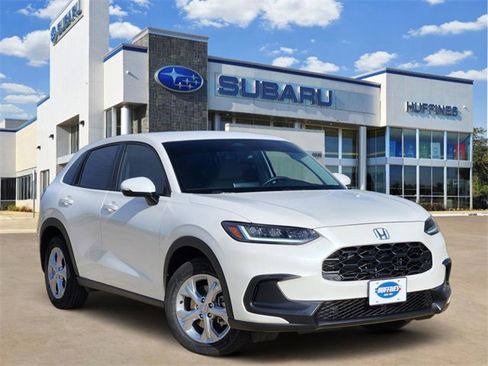 Used 2024 Honda HR-V LX image 1