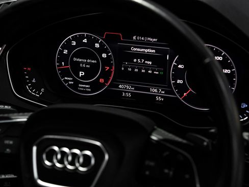 Used 2018 Audi Q5 Prestige image 21