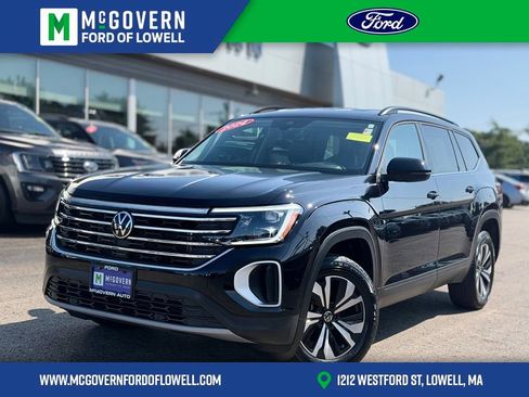 Used 2024 Volkswagen Atlas SE AWD/4WD image 1