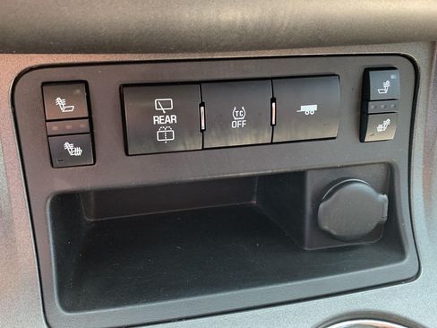 Used 2012 Chevrolet Traverse LT w/ All-Star Edition FWD image 13