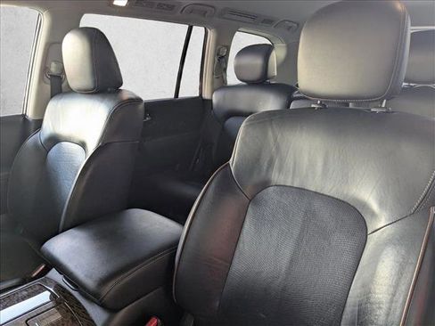 Used 2019 Nissan Armada SL w/ Premium Package image 9