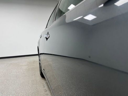 Used 2017 Nissan Altima 2.5 SL w/ Moonroof Package FWD image 12