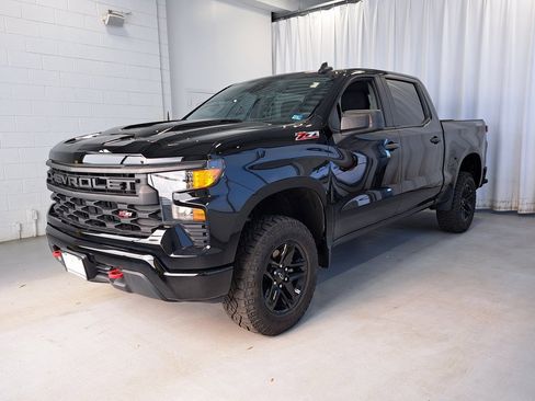 Used 2022 Chevrolet Silverado 1500 Custom Trail Boss image 2