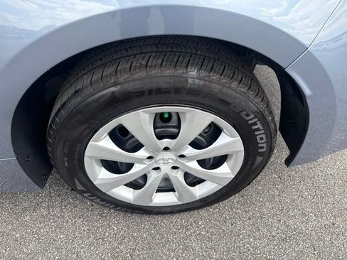 Used 2024 Toyota Corolla LE FWD image 11
