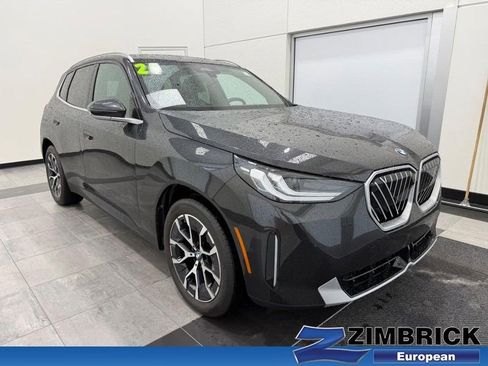 Used 2025 BMW X3 xDrive30i w/ Premium Package AWD/4WD image 1