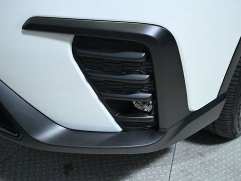 Certified 2025 Subaru Ascent Limited w/ Popular Package #1 image 17