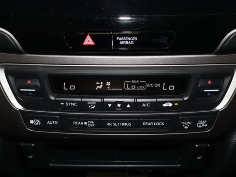 Used 2021 Honda Pilot Special Edition image 29