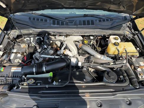 Used 2021 Ford F350 Lariat w/ Chrome Package AWD/4WD image 8