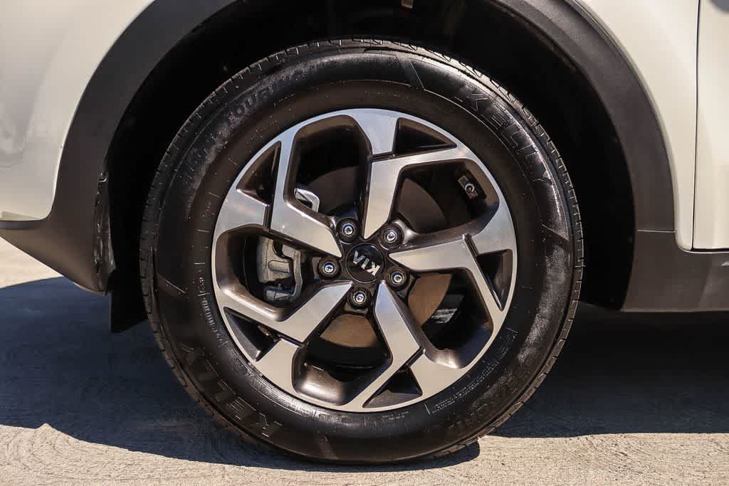 Used 2021 Kia Sportage LX AWD/4WD image 11