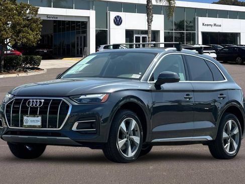 Used 2023 Audi Q5 2.0T Premium w/ Convenience Package AWD/4WD image 8