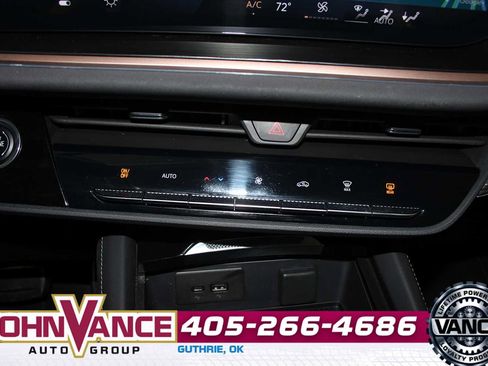 Used 2025 Buick Envision Sport Touring image 39