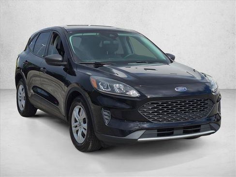 Used 2022 Ford Escape S FWD image 3