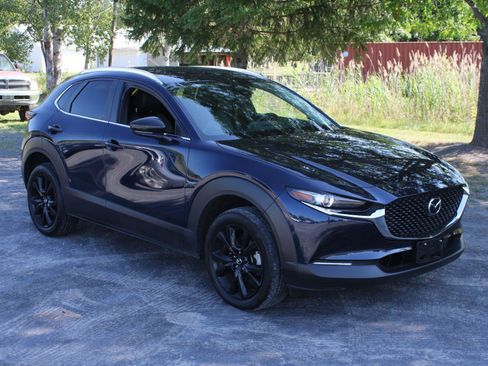 Used 2025 MAZDA CX-30 AWD 2.5 S w/ Select Sport Pkg image 3
