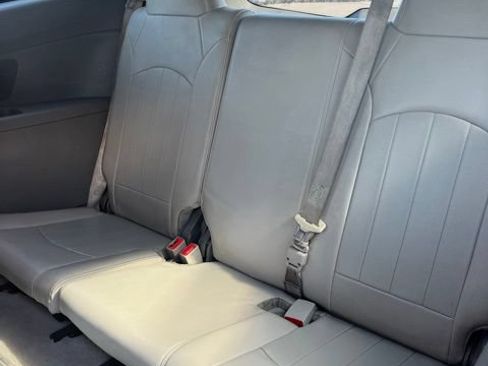 Used 2016 Chevrolet Traverse LTZ AWD/4WD image 29