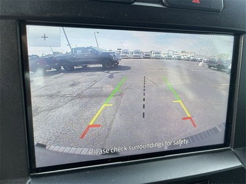 Used 2022 Ford F250 XLT image 16