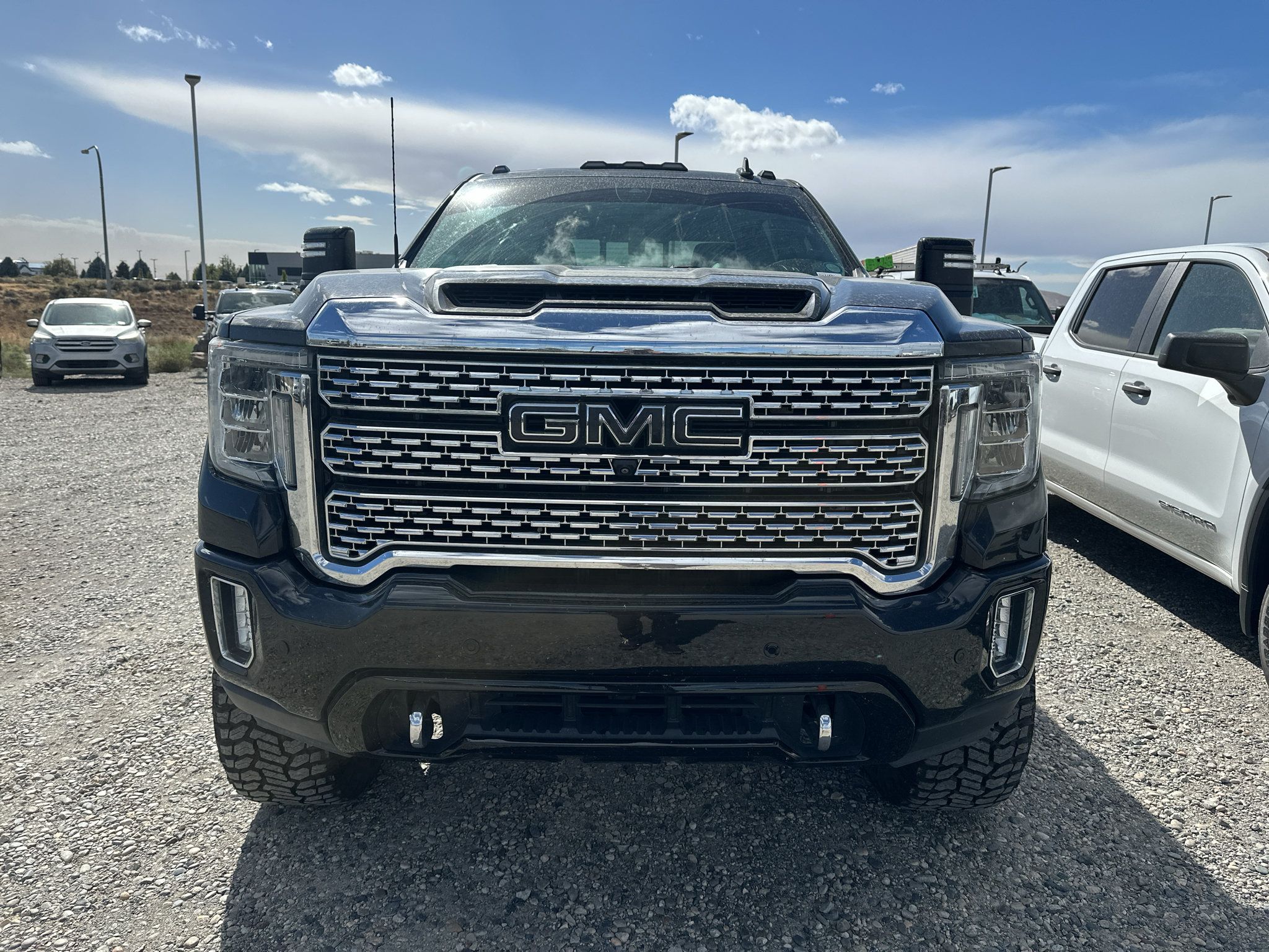 Used 2022 GMC Sierra 2500 Denali w/ Denali Ultimate Package AWD/4WD image 4