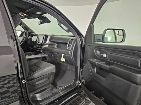 New 2026 RAM 1500 Express AWD/4WD image 36
