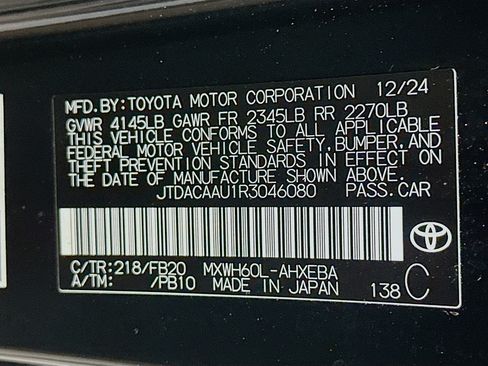 Used 2024 Toyota Prius LE image 12