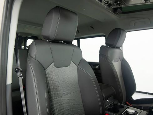 Used 2026 INEOS Grenadier Trialmaster Edition AWD/4WD image 32