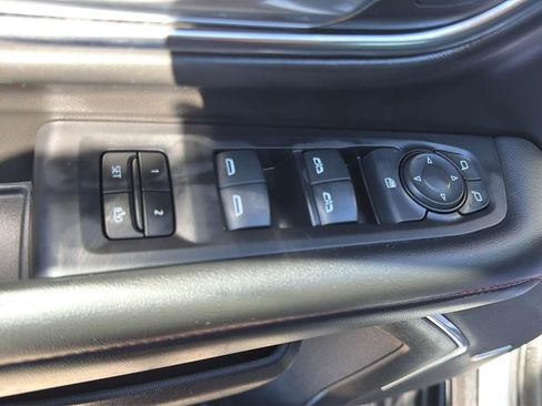 Used 2024 Chevrolet Suburban RST image 21