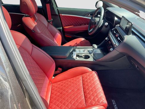 Used 2025 Genesis G70 3.3T Advanced w/ Sport Prestige Package RWD image 29