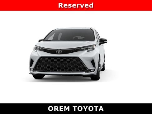 New 2026 Toyota Sienna XSE AWD/4WD image 18