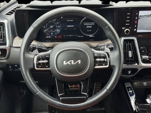 Used 2023 Kia Sorento SX Prestige AWD/4WD image 23